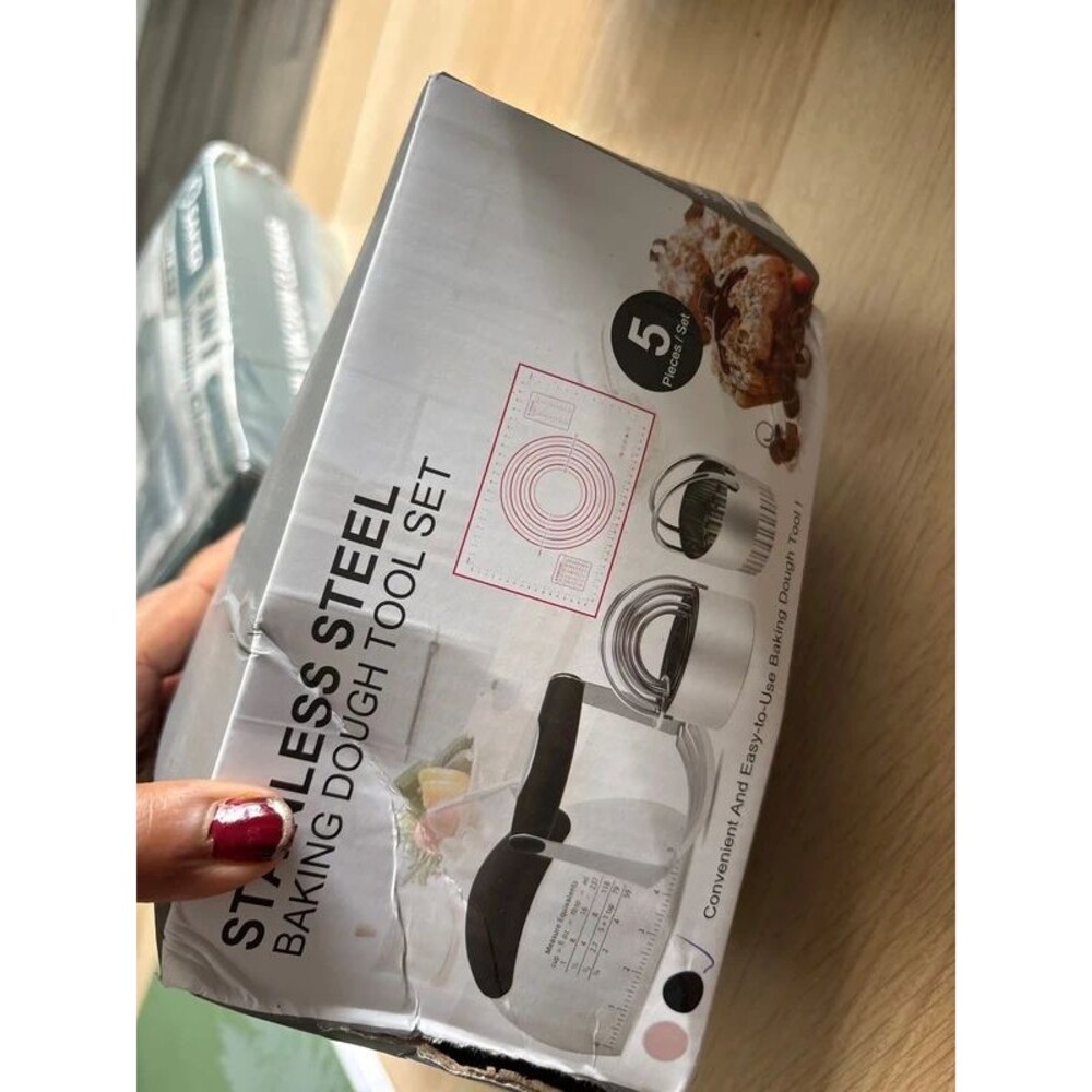 Stainless steel baking dough tool set